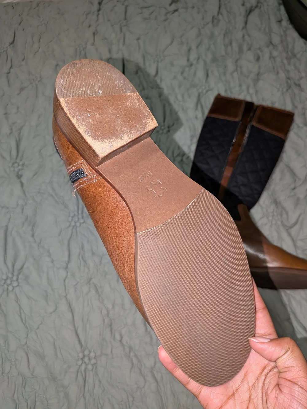 Tory Burch classic mid
